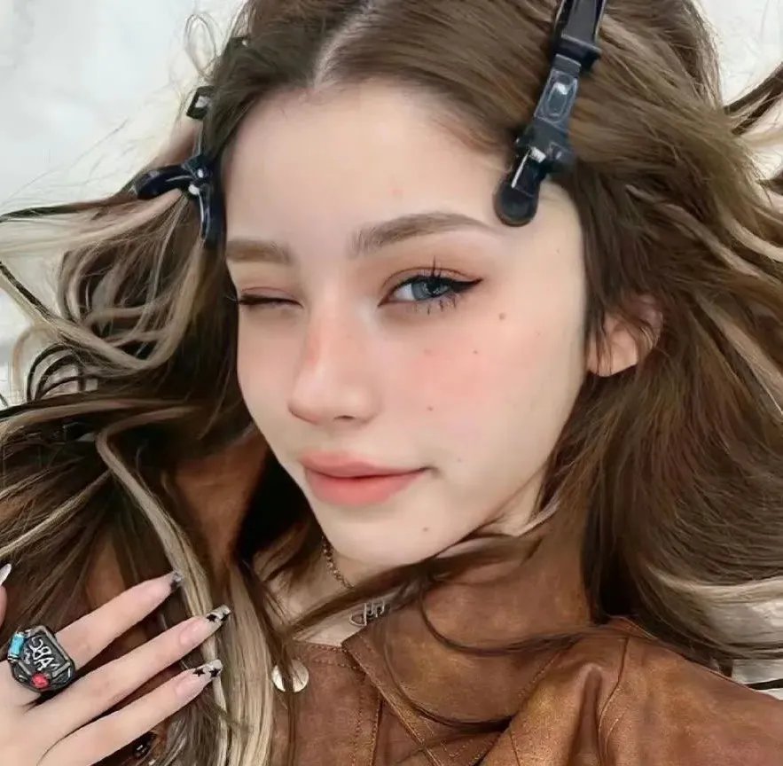 八个女人一台戏